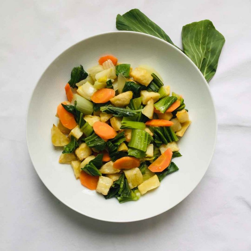 Menestra de pak choi e hinojo.