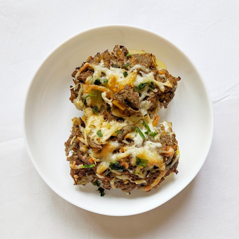 Patata Rellena de Ternera Mechada y Verduras | Alto en Proteínas y Bajo en FODMAP