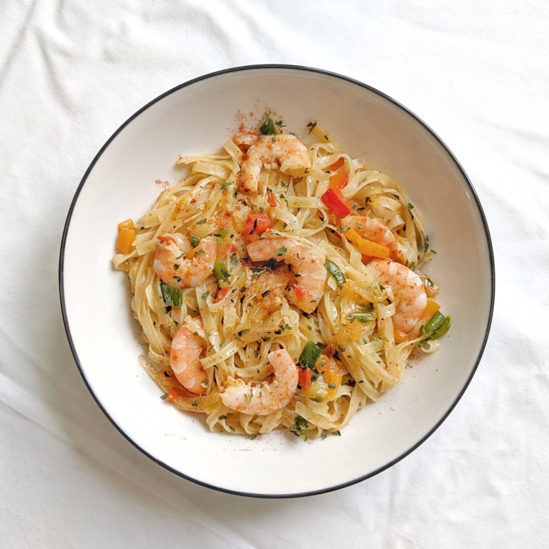 Tallarines de Arroz con Gambas y Verduras | Bajo en FODMAP