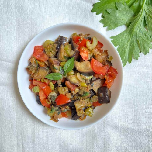 Caponata Siciliana | Guiso Vegano de Berenjena y Alcaparras