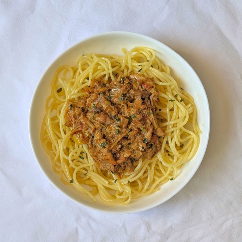 ESPAGUETIS CON TINGA DE POLLO