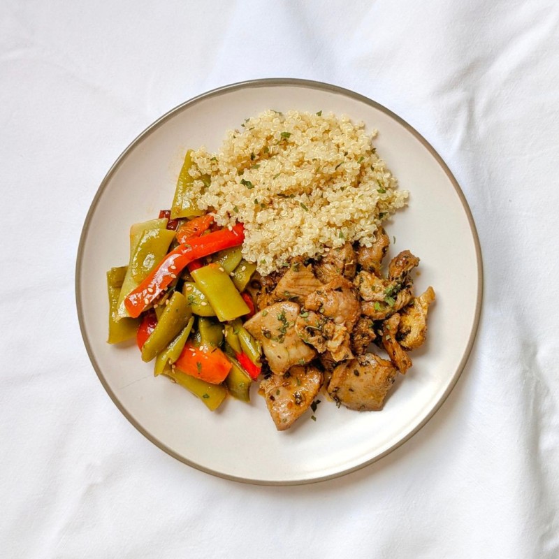 BOWL DE PAVO, QUINOA Y JUDIAS VERDES