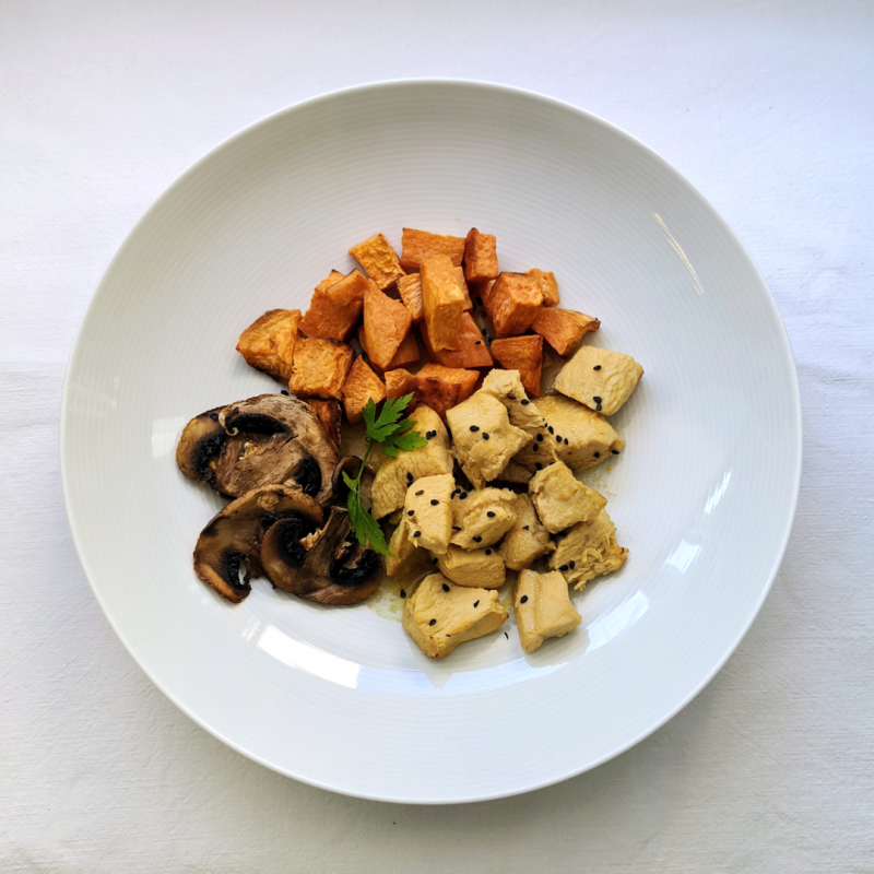 Pollo a la Mostaza con Boniato y Setas | Alto en Proteínas